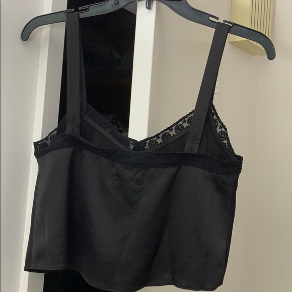 URBAN OUTFITTERS XS - Picture 3 of 5